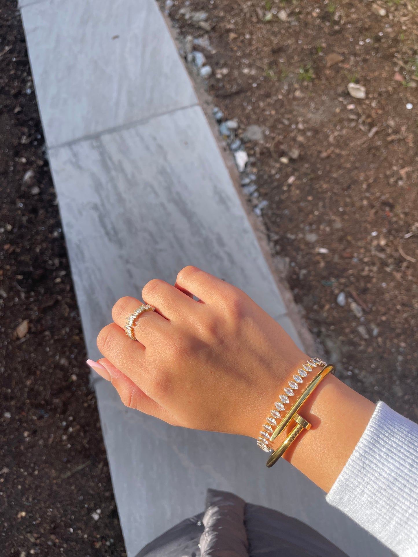 Taara bangle ~ Gold