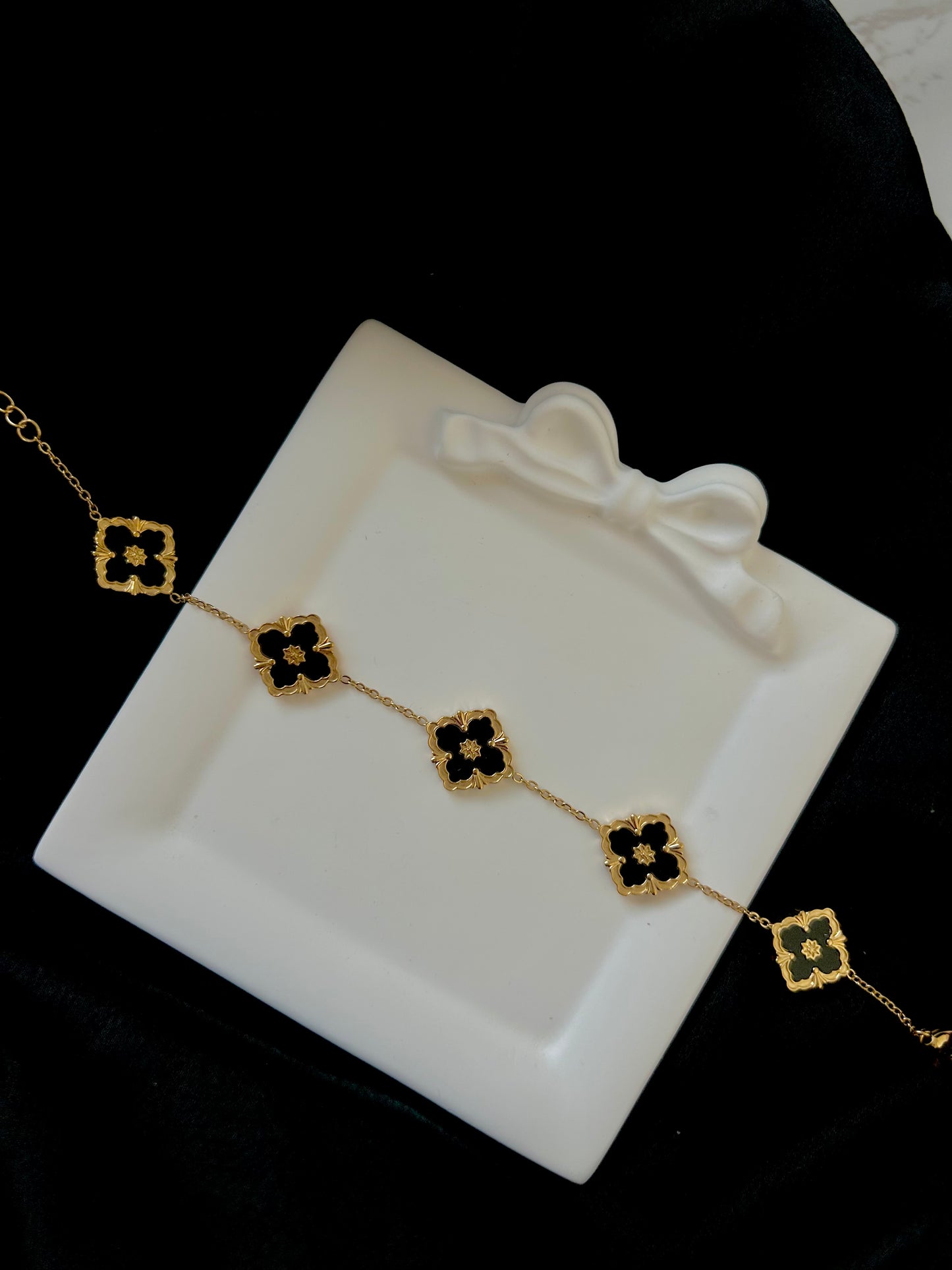 Athena bracelet ~ Black