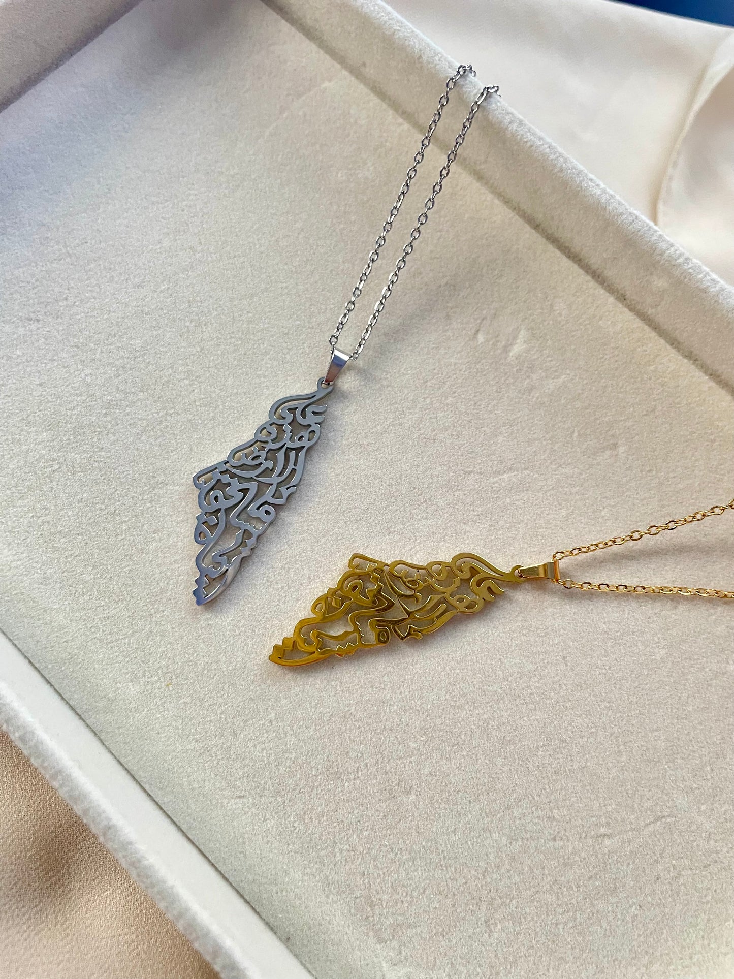 Palestine calligraphy necklace
