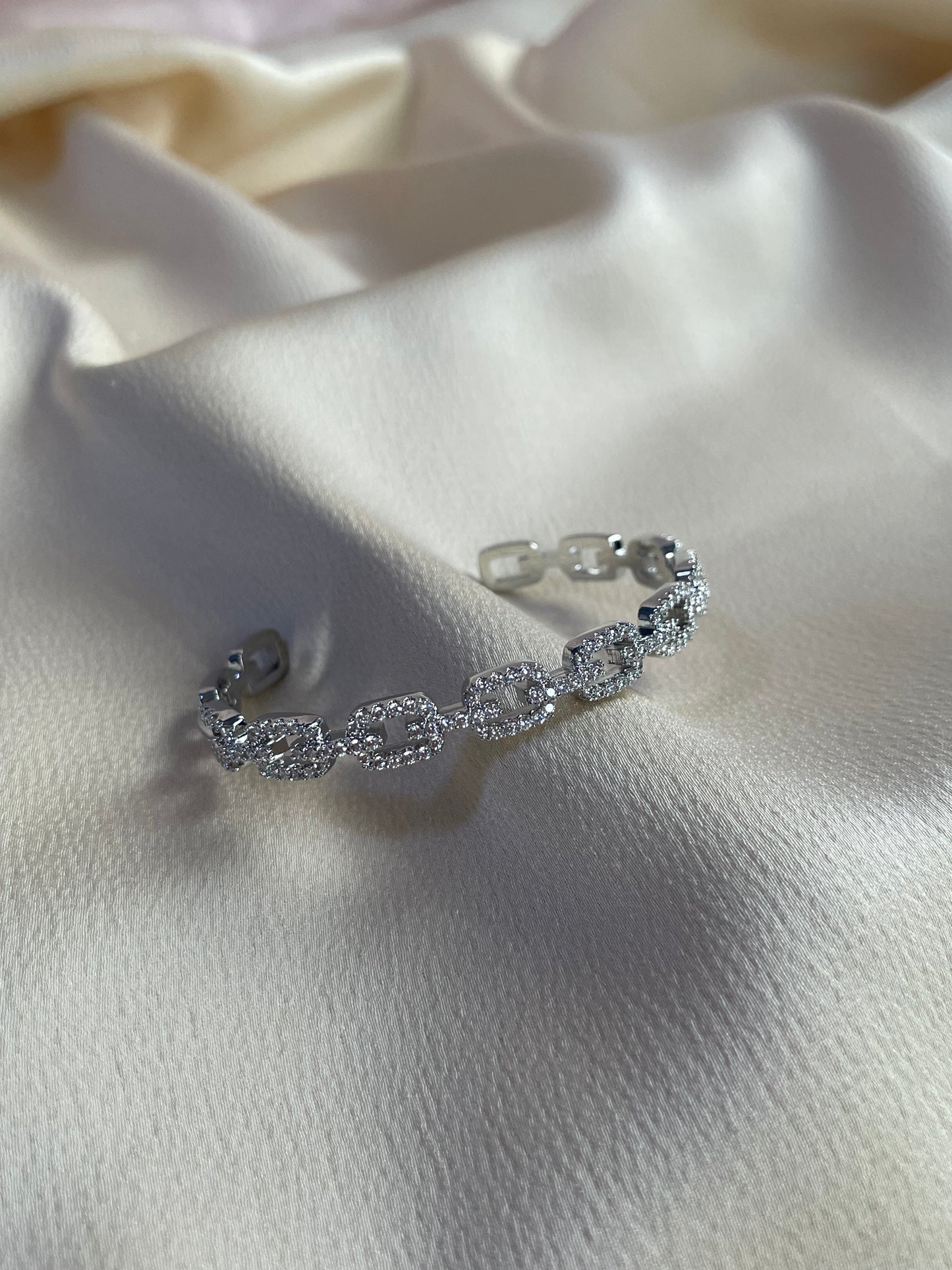 Hawa bangles ~ Gold or silver