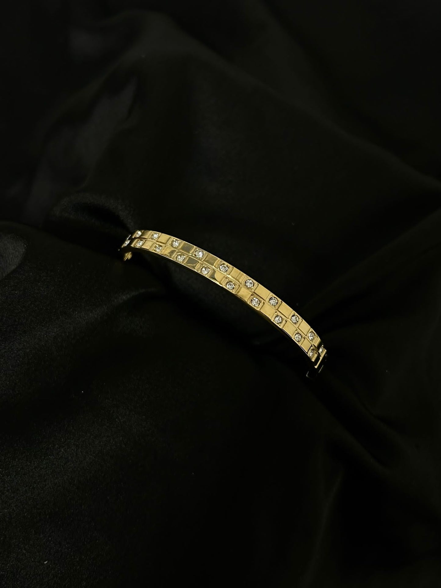 Loretta bangles- Silver / Gold