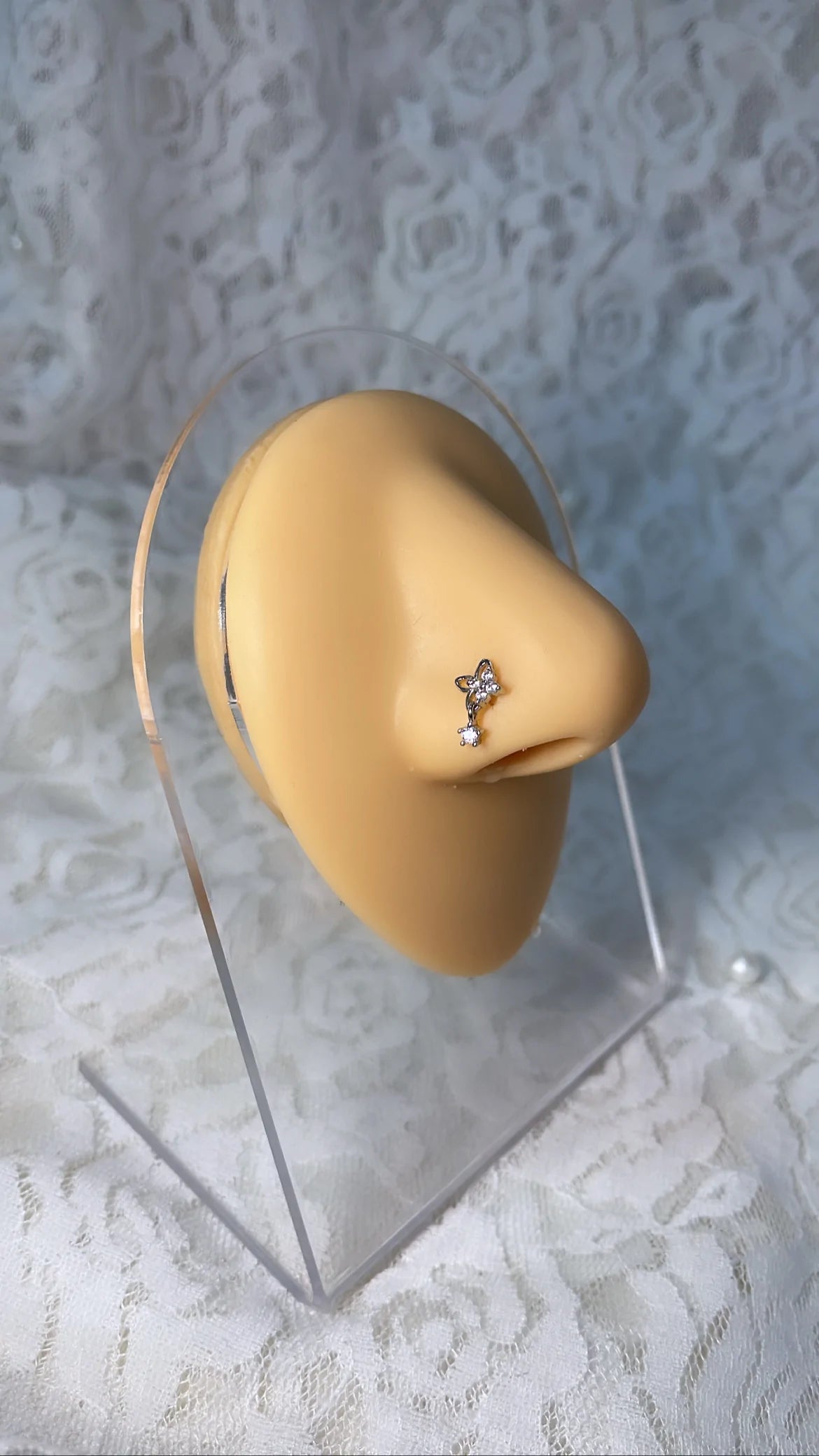 Evangeline nose stud ~ gold