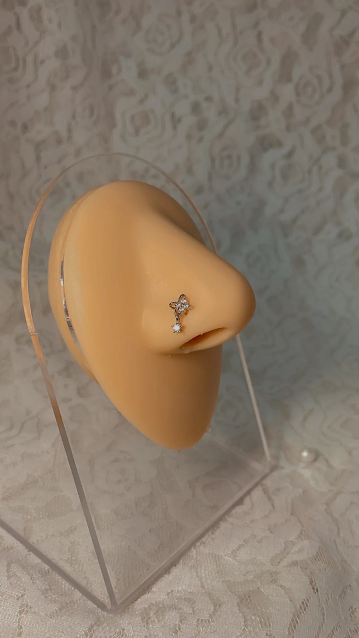Evangeline nose stud ~ gold