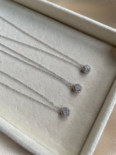 Load image into Gallery viewer, Areej necklace - silver
