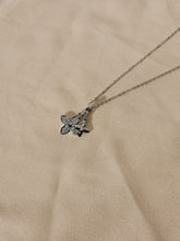 Load image into Gallery viewer, Evangeline necklace ~ silver
