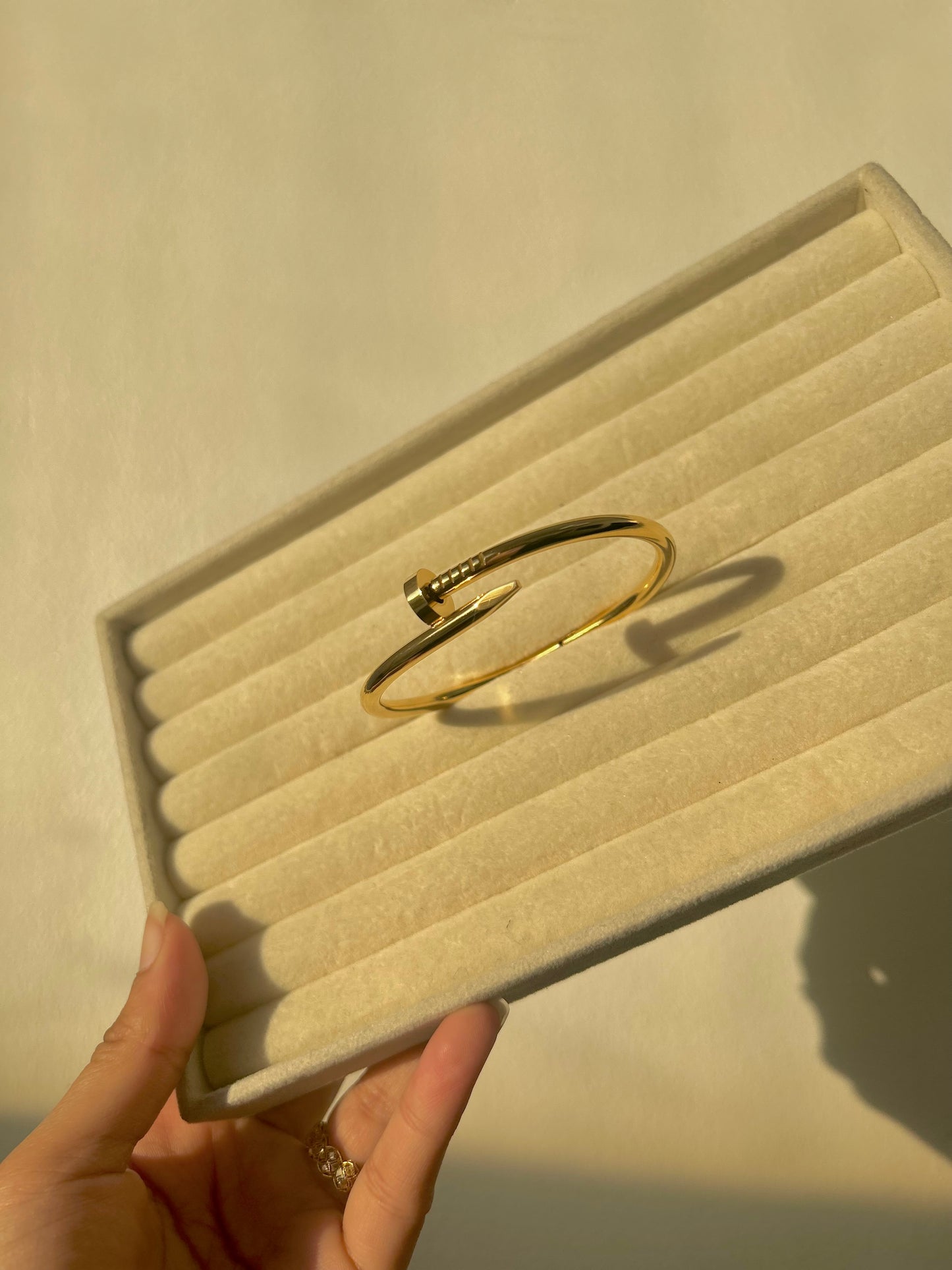 Taara bangle ~ Gold
