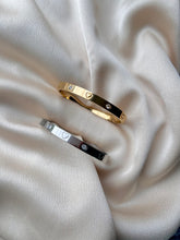 Load image into Gallery viewer, Liyanna bangles- Silver / Gold
