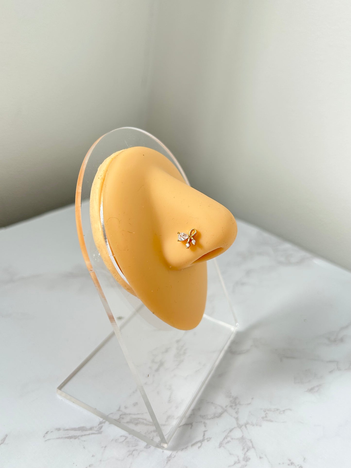 Miffy nose stud ~ gold