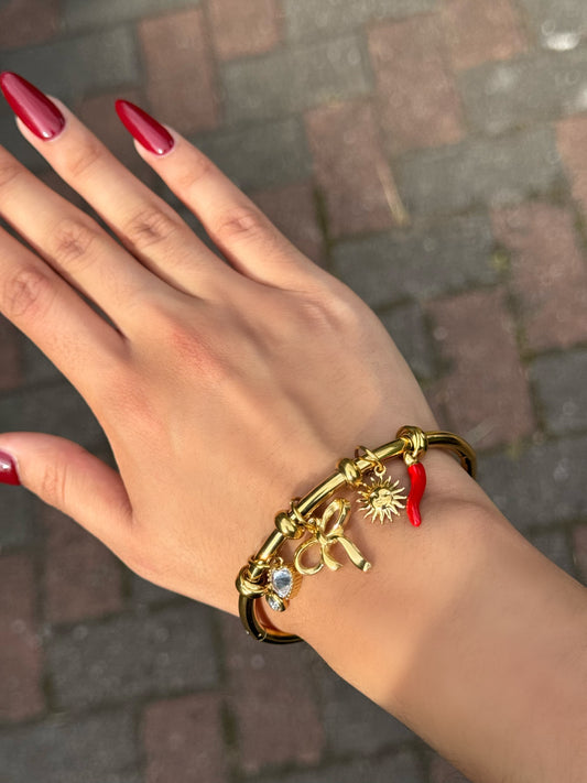 Pepper Charm Bangle