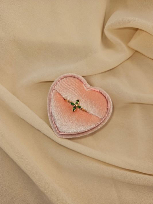 Zahara ring ~ emerald