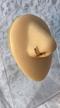 Load image into Gallery viewer, Kandy nose ring ~ gold
